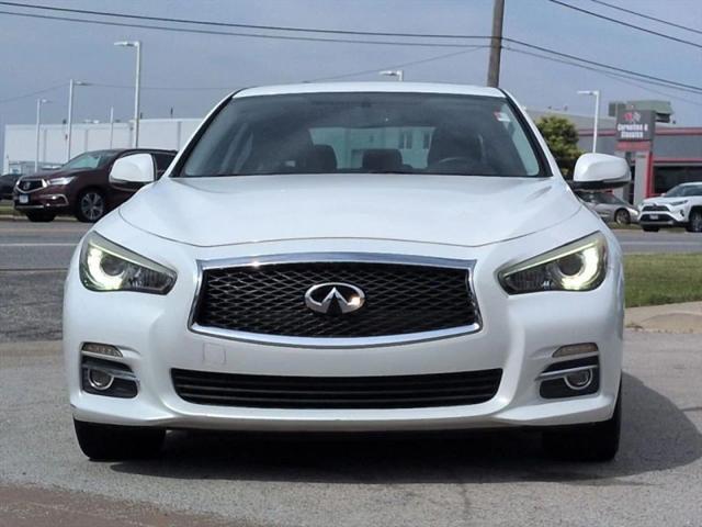 2015 INFINITI Q50 Premium
