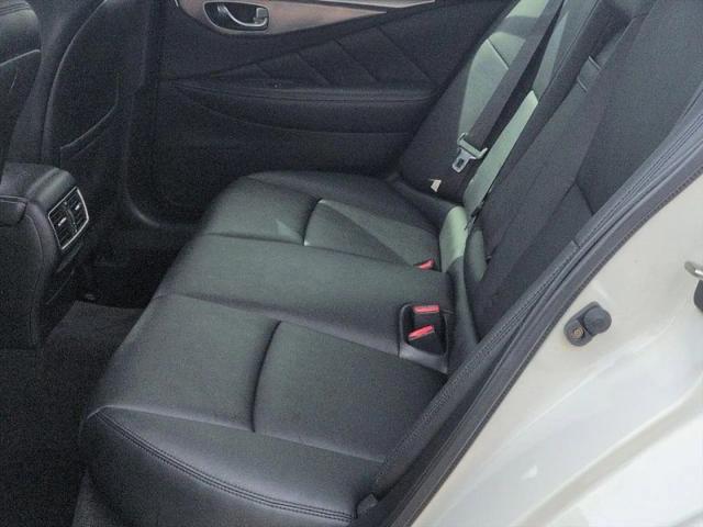 2015 INFINITI Q50 Premium