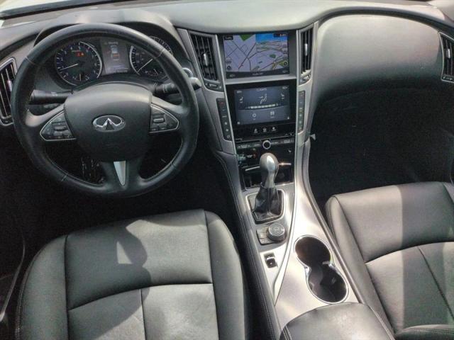 2015 INFINITI Q50 Premium