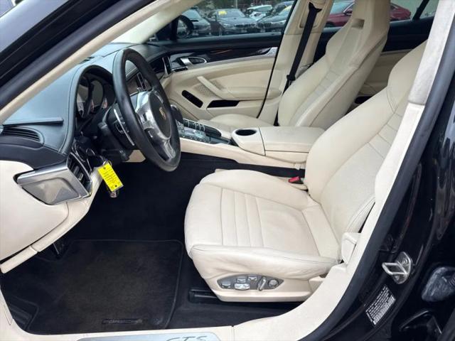 2013 Porsche Panamera GTS