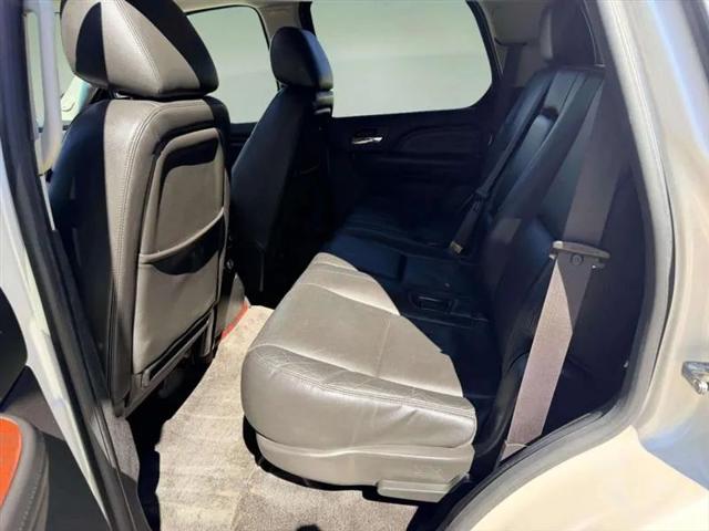 2013 Cadillac Escalade Luxury