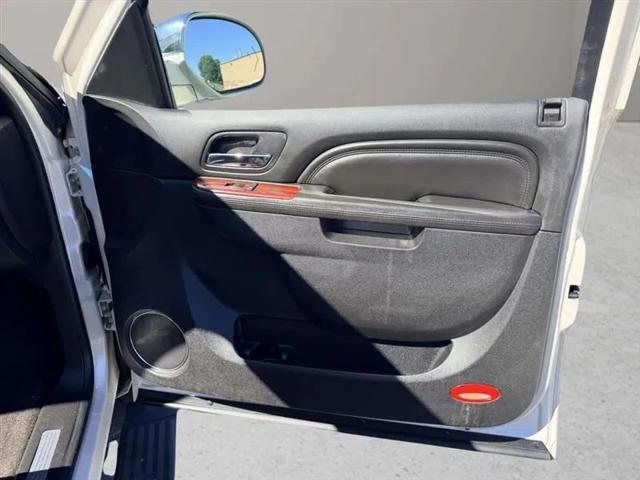 2013 Cadillac Escalade Luxury