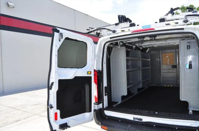 2018 Ford Transit w/60/40 Side Door w/LWB