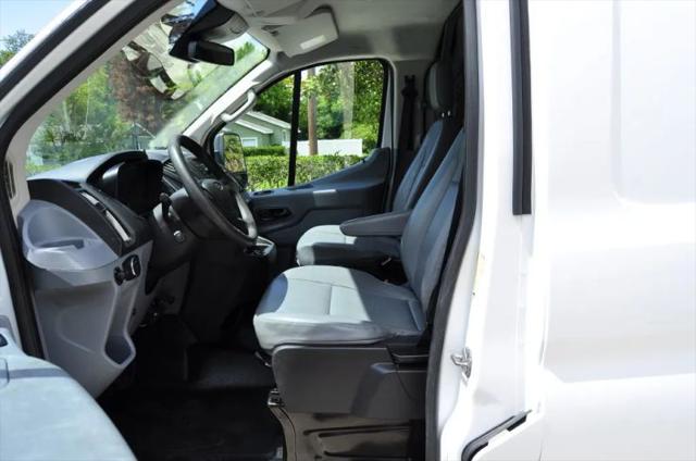 2018 Ford Transit w/60/40 Side Door w/LWB
