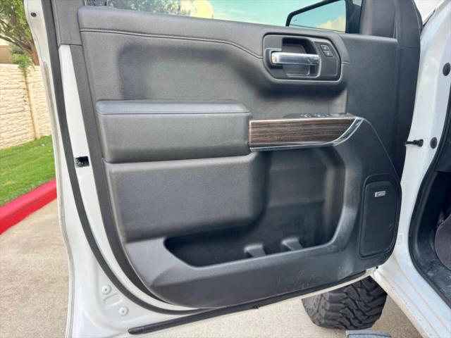 2020 Chevrolet Silverado 1500 4WD Crew Cab Short Bed RST