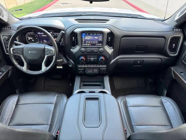 2020 Chevrolet Silverado 1500 4WD Crew Cab Short Bed RST