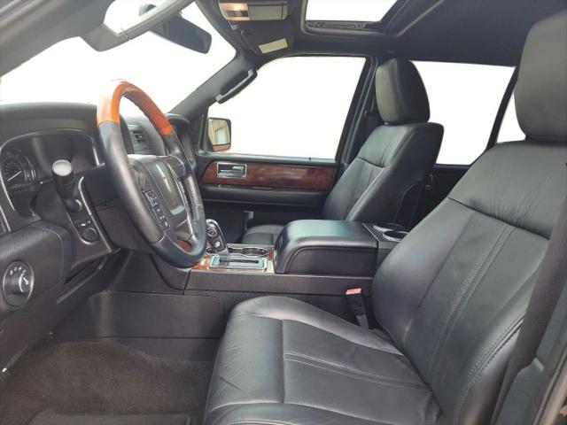 2015 Lincoln Navigator Base