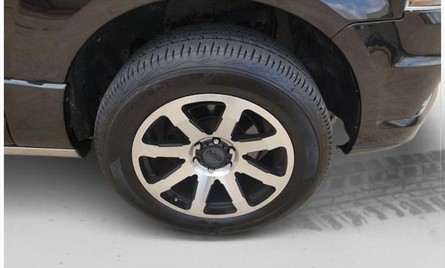 2015 Lincoln Navigator Base
