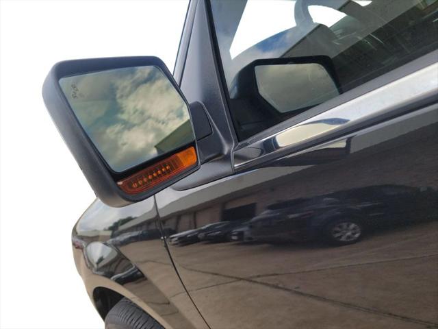 2015 Lincoln Navigator Base