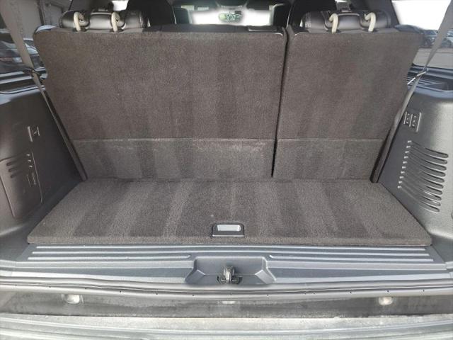2015 Lincoln Navigator Base
