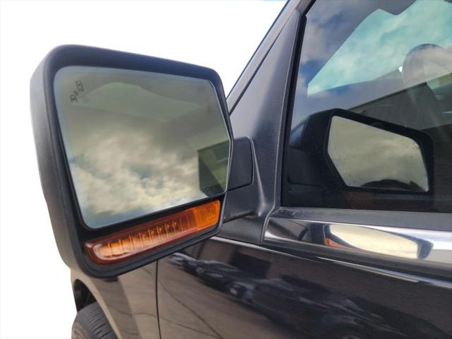 2015 Lincoln Navigator Base