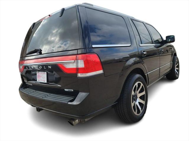 2015 Lincoln Navigator Base