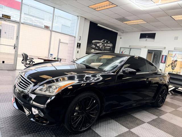 2012 INFINITI G37 Sport