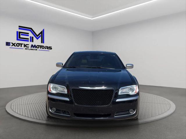 2012 Chrysler 300 Luxury Series