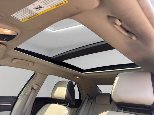 2012 Chrysler 300 Luxury Series
