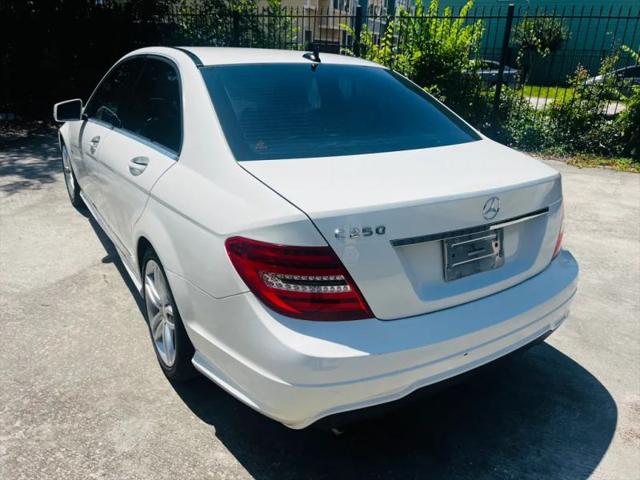 2012 Mercedes-Benz C 250 Sport