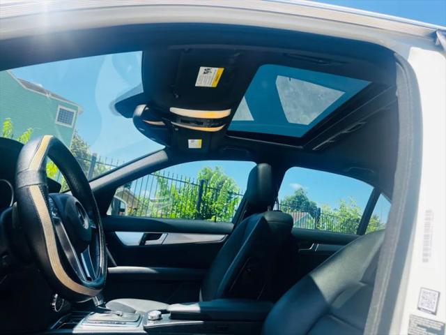 2012 Mercedes-Benz C 250 Sport