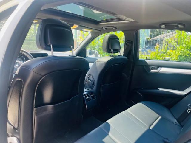 2012 Mercedes-Benz C 250 Sport