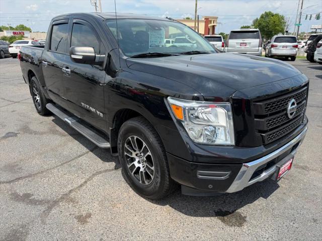 2020 Nissan Titan Crew Cab SV 4x2