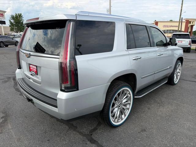 2017 Cadillac Escalade Luxury
