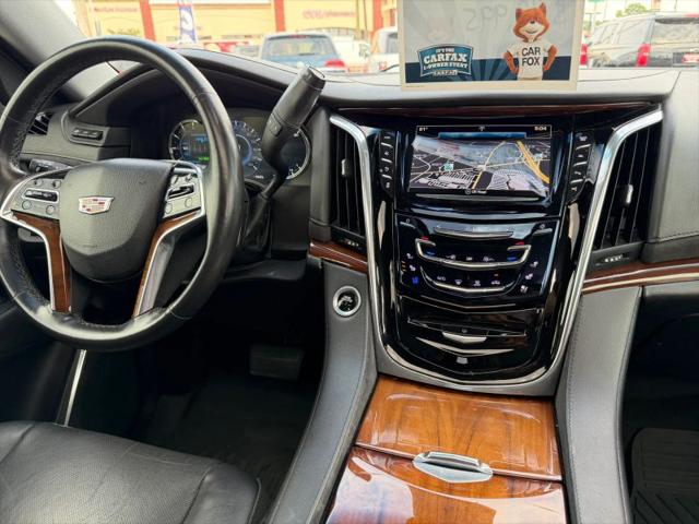 2017 Cadillac Escalade Luxury