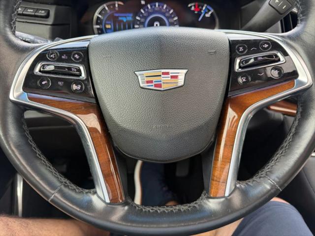 2017 Cadillac Escalade Luxury