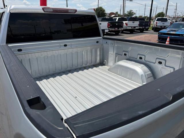 2021 Chevrolet Silverado 1500 2WD Crew Cab Short Bed LT