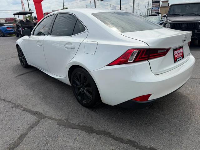 2015 Lexus IS 250 Crafted Line