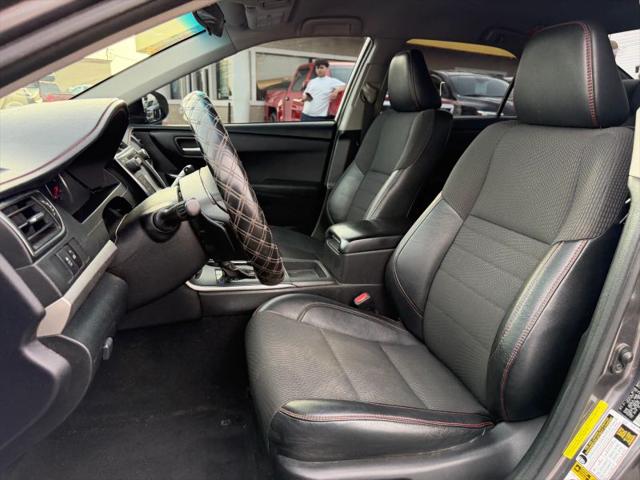 2017 Toyota Camry SE