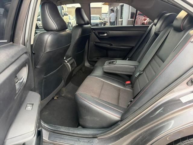 2017 Toyota Camry SE