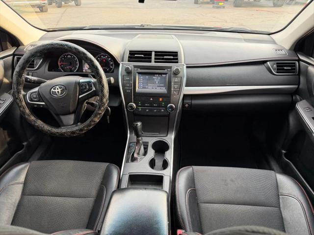 2017 Toyota Camry SE