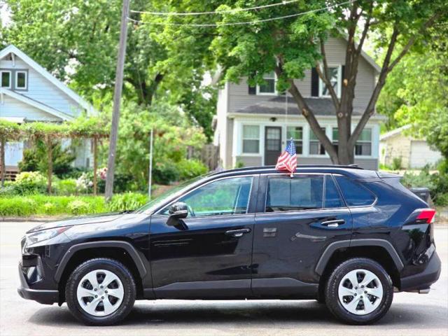 2021 Toyota RAV4 LE
