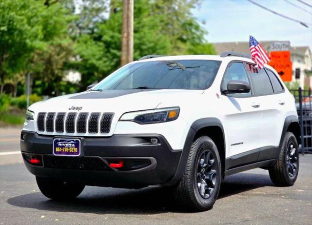 2021 Jeep Cherokee Trailhawk 4x4 for sale in Saint Paul, MN