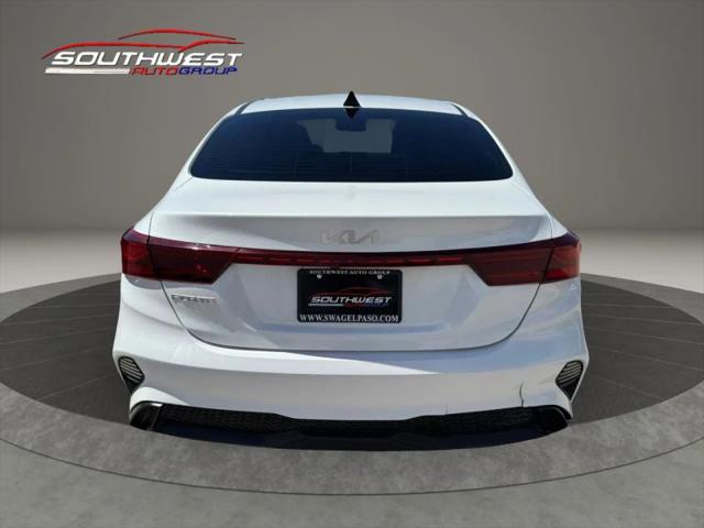 2022 Kia Forte LXS