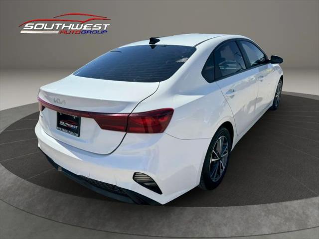 2022 Kia Forte LXS