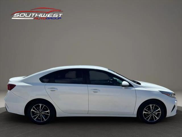 2022 Kia Forte LXS