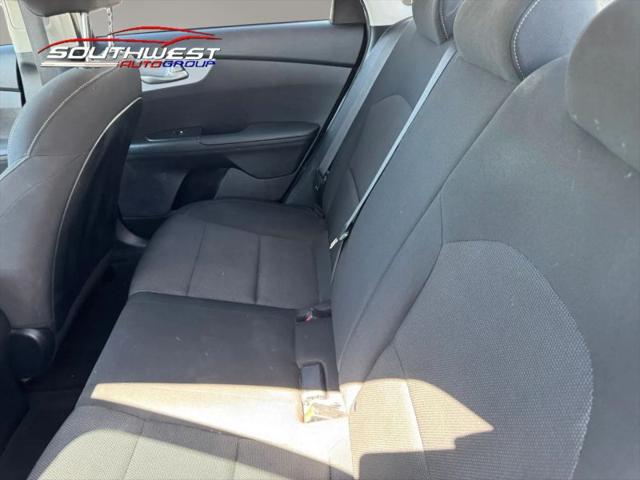 2022 Kia Forte LXS