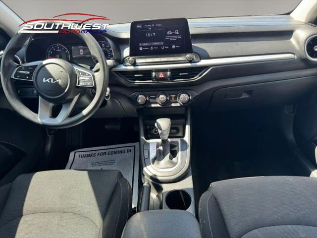 2022 Kia Forte LXS