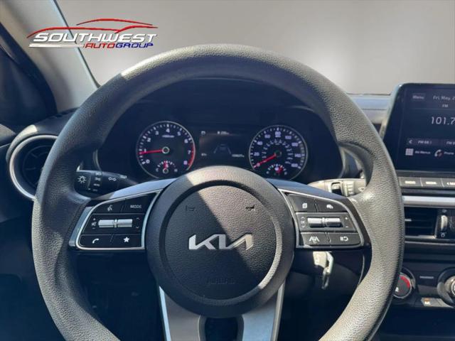 2022 Kia Forte LXS