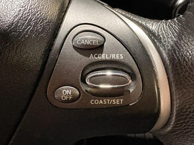 2018 Nissan Pathfinder SV