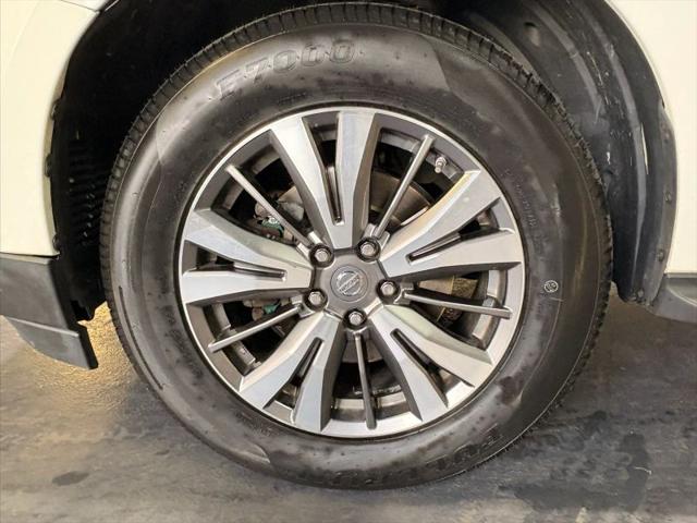 2018 Nissan Pathfinder SV