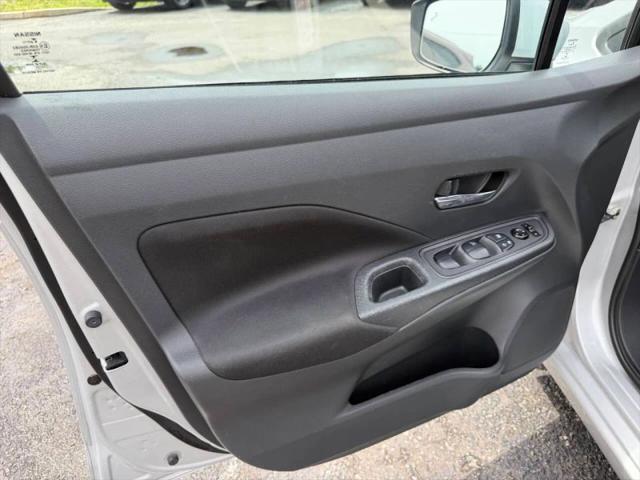 2021 Nissan Versa SV Xtronic CVT