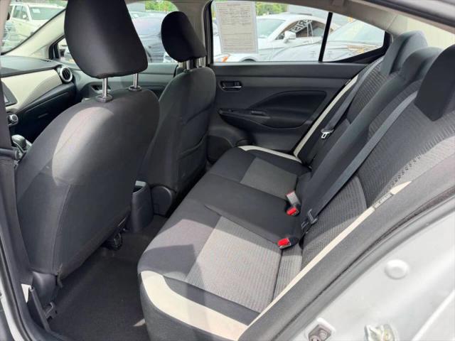 2021 Nissan Versa SV Xtronic CVT