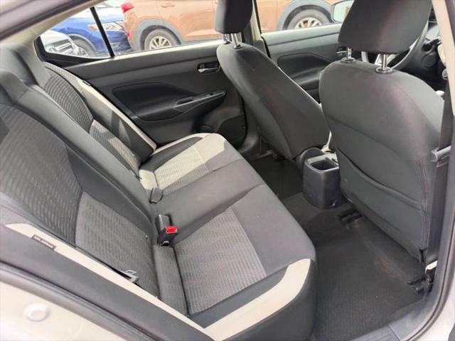 2021 Nissan Versa SV Xtronic CVT