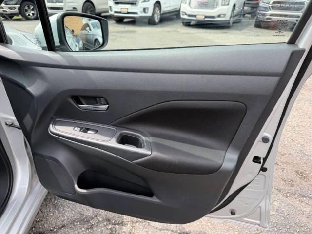 2021 Nissan Versa SV Xtronic CVT