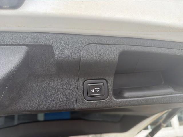2023 GMC Acadia AWD AT4