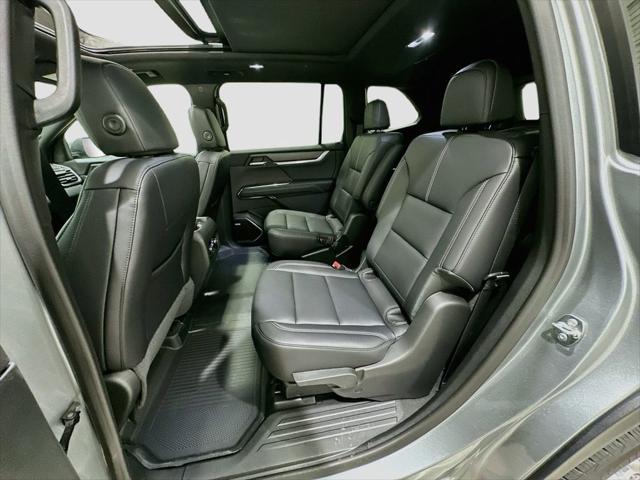 2026 GMC Acadia Elevation FWD