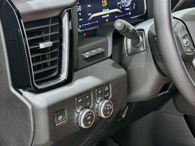 2026 GMC Sierra 2500HD Crew Cab, Standard Bed, Denali Ultimate, 4WD