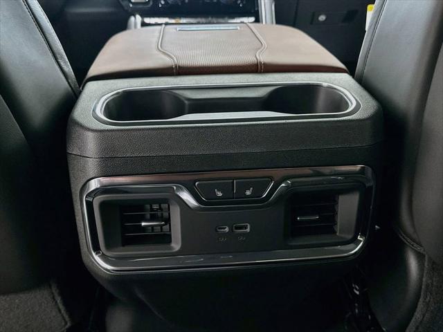2026 GMC Sierra 2500HD Crew Cab, Standard Bed, Denali Ultimate, 4WD
