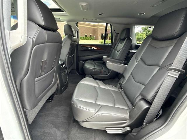 2018 Cadillac Escalade Luxury